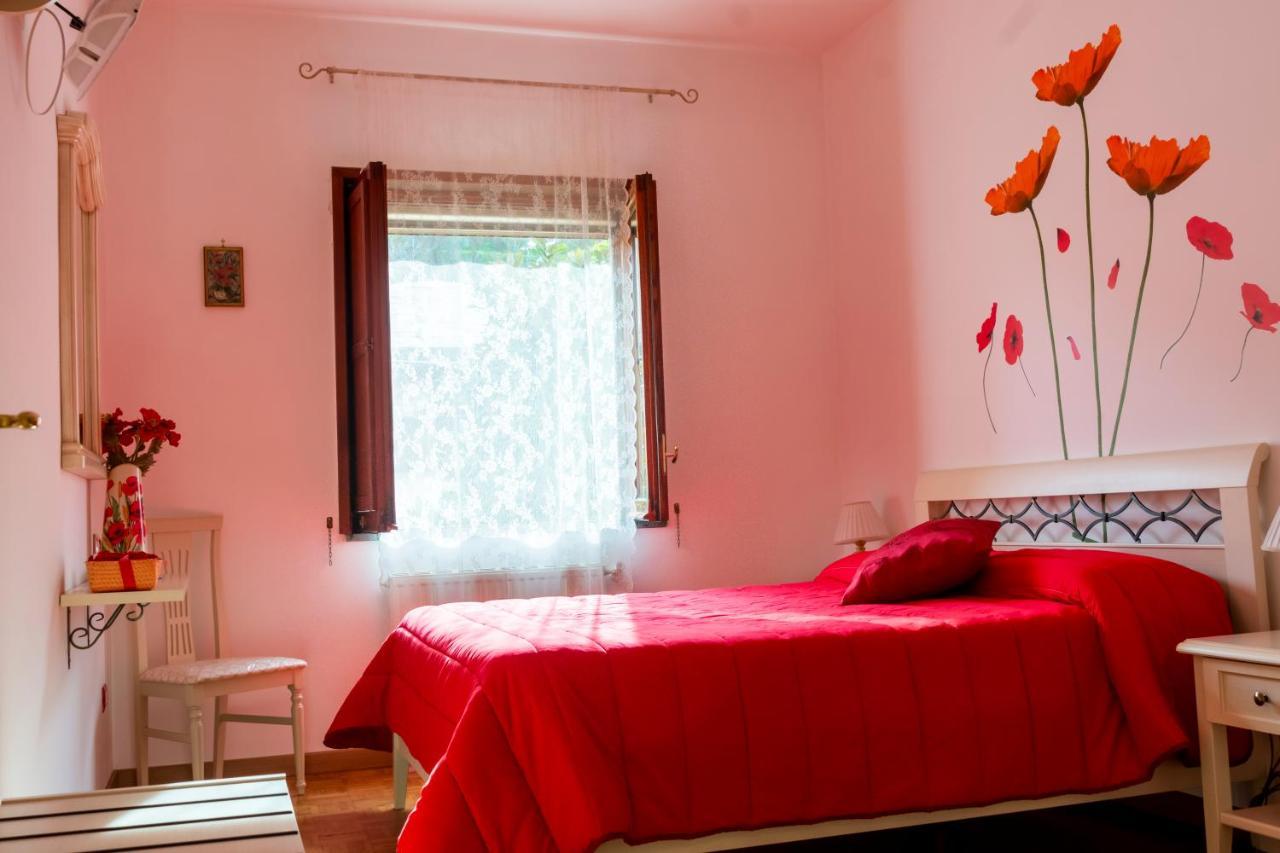 Villa Dei Fiori - Exclusive Villa With Garden In Sorrento Coast 维克艾库塞 外观 照片