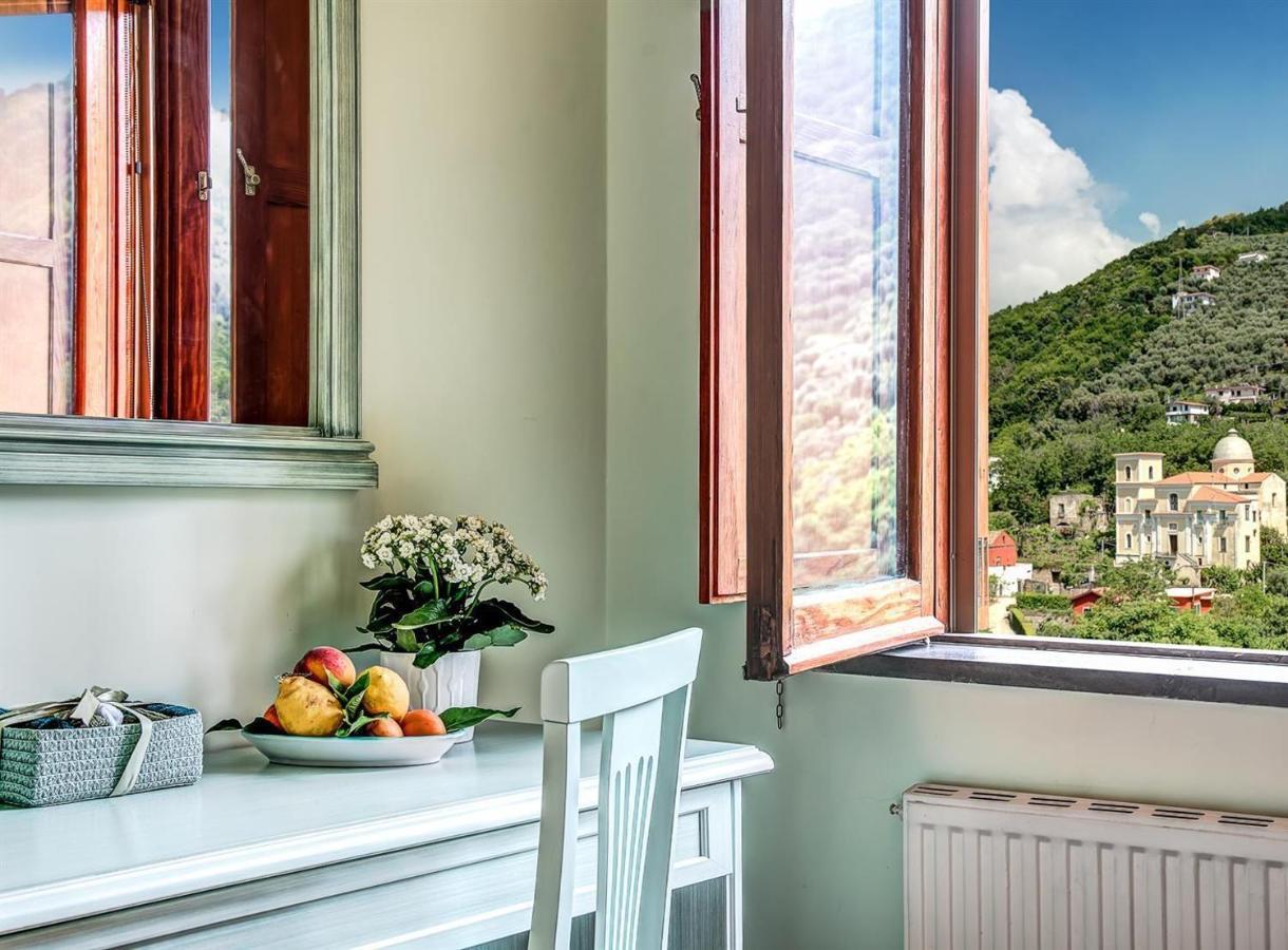 Villa Dei Fiori - Exclusive Villa With Garden In Sorrento Coast 维克艾库塞 外观 照片